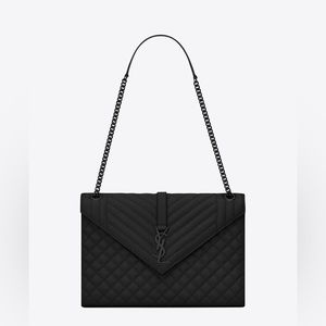 Grain De Poudre Textured Mixed Matelasse Triquilt Large